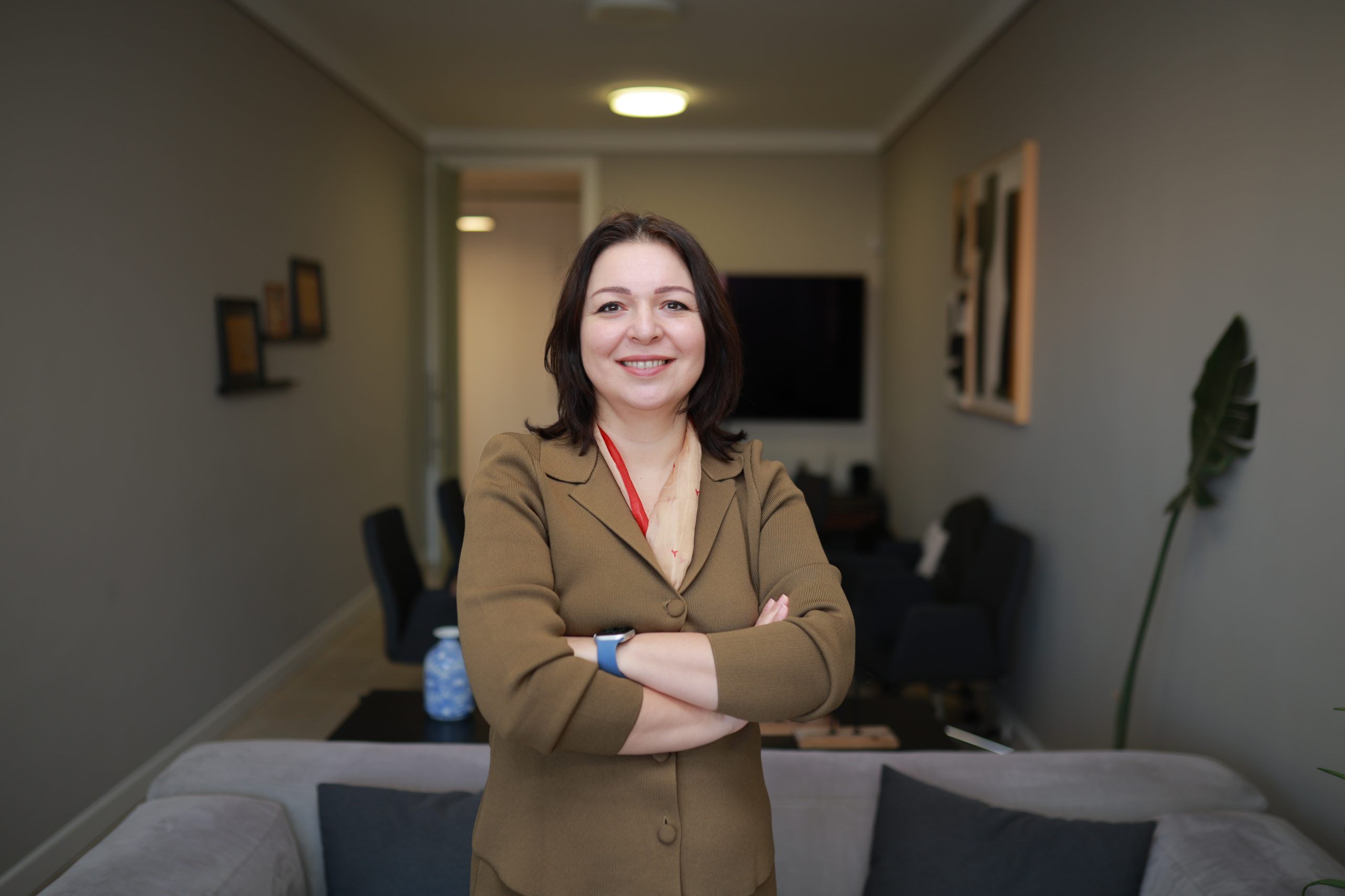OFİSLERİ VERİMLİ VE İNSAN ODAKLI YAŞAM ALANLARINA DÖNÜŞTÜREN MİMARLIK