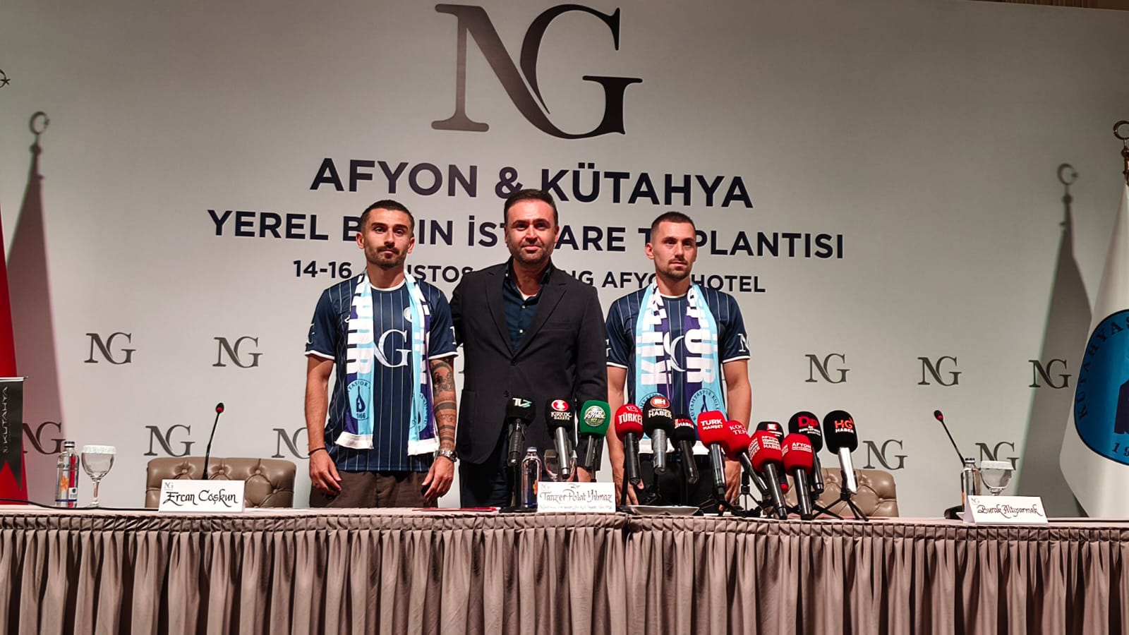 KÜTAHYASPOR’DA İKİ YENİ TRANSFER İÇİN İMZA TÖRENİ